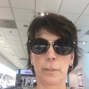 Meet your Posher, Jan